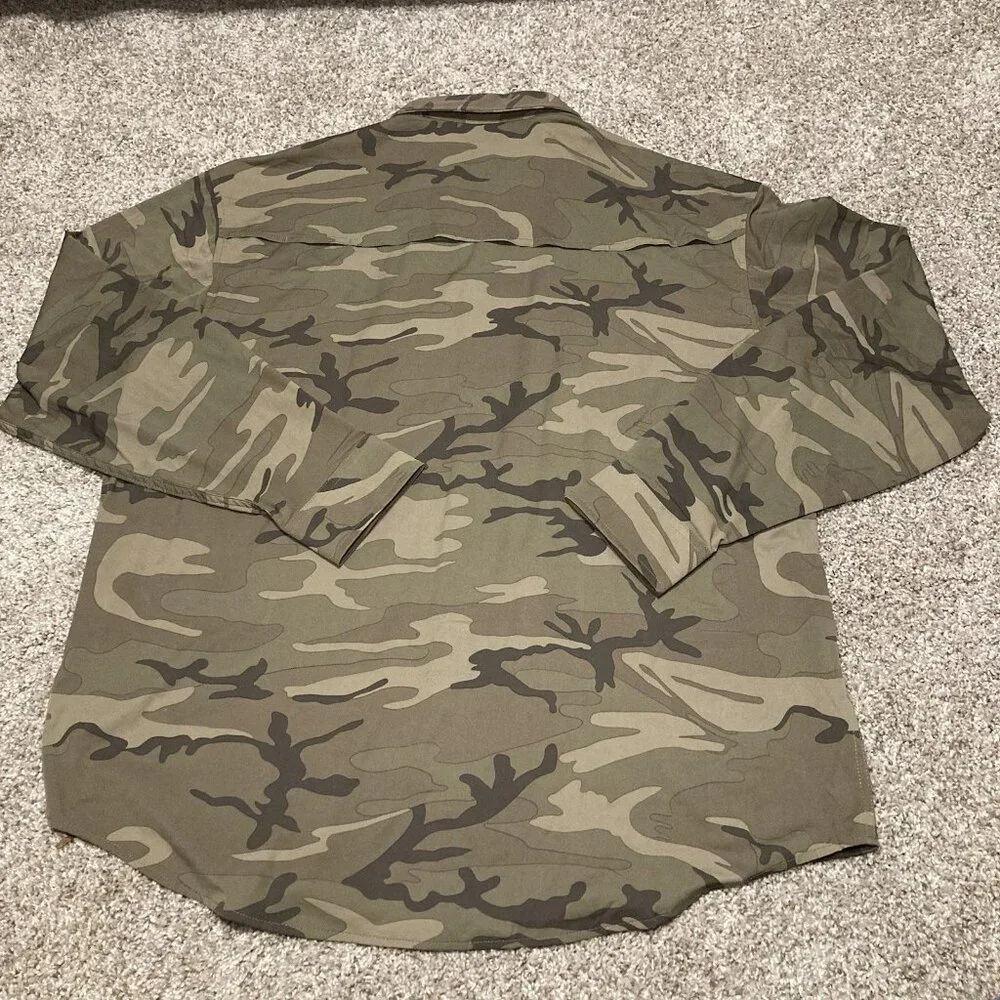 Poncho Men's XL Camouflage Magnetic Snap Button Shirt  Outdoor Vented/ Pockets - Picture 7 of 7